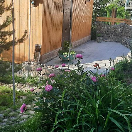 Hotel Family Dilijan Exterior foto