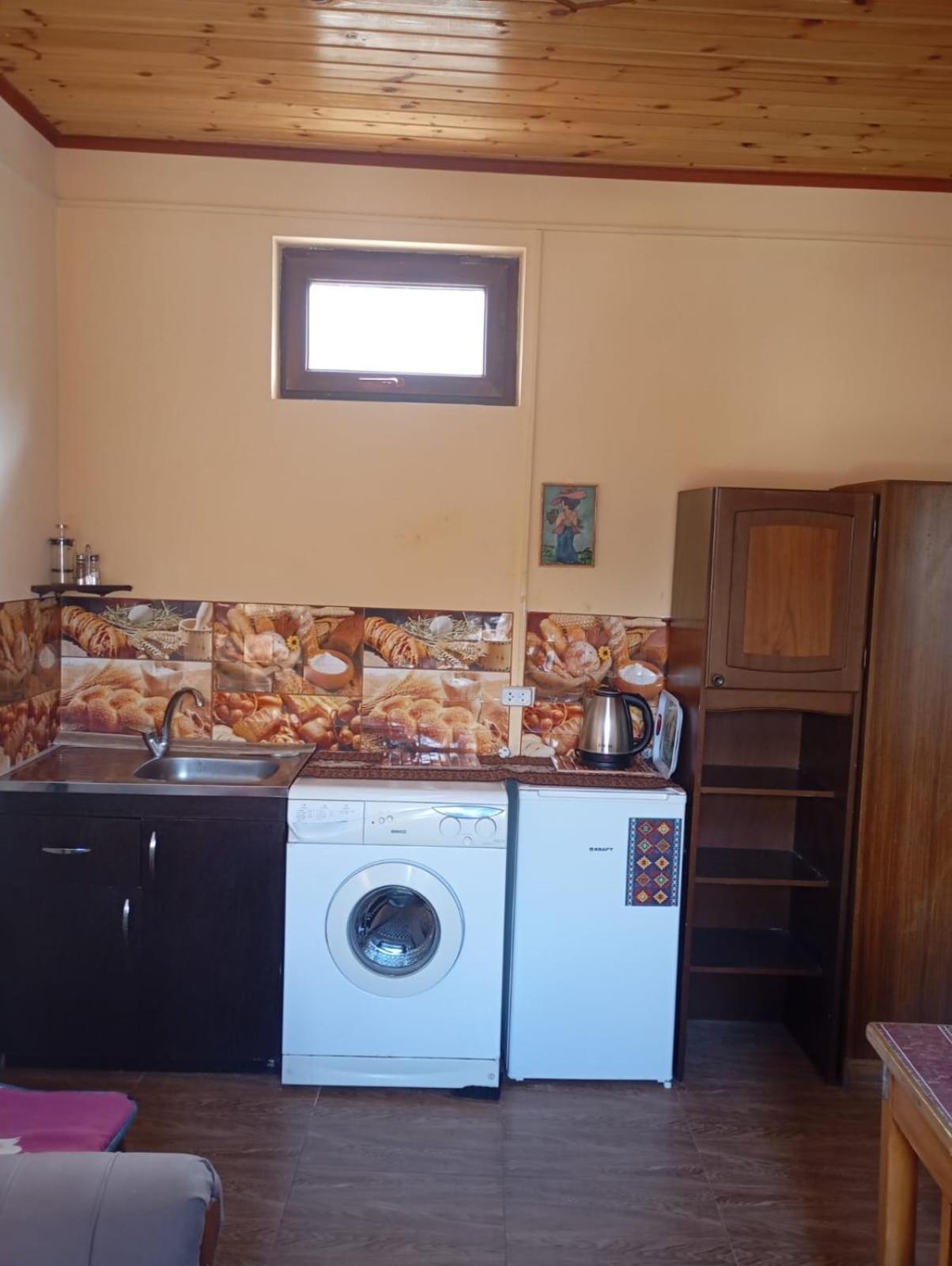 Hotel Family Dilijan Exterior foto
