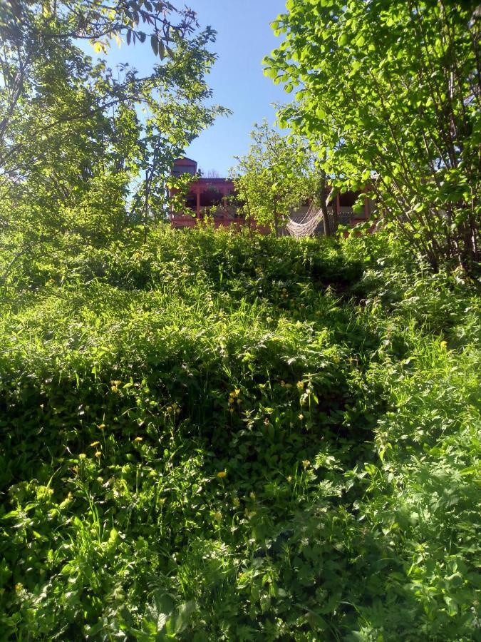 Hotel Family Dilijan Exterior foto